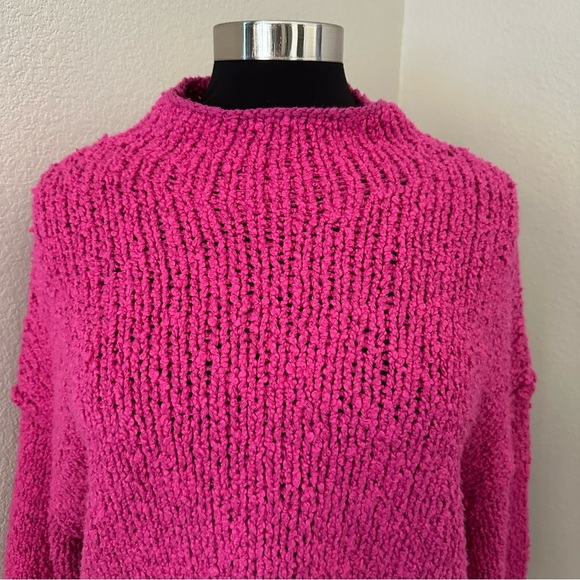 Anthropologie Cropped Mock Neck Knit Bell Sleeves Barbie Pink Sweater Size M - Picture 3 of 12